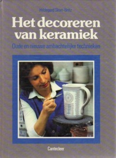 Het decoreren van keramiek