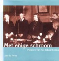 Met enige schroom